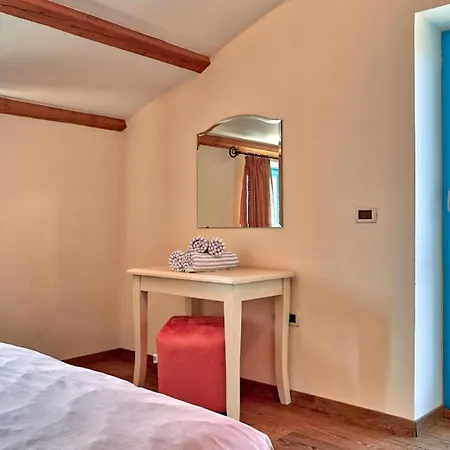 Vila Rustic Simone With Outdoor Pool In Porec