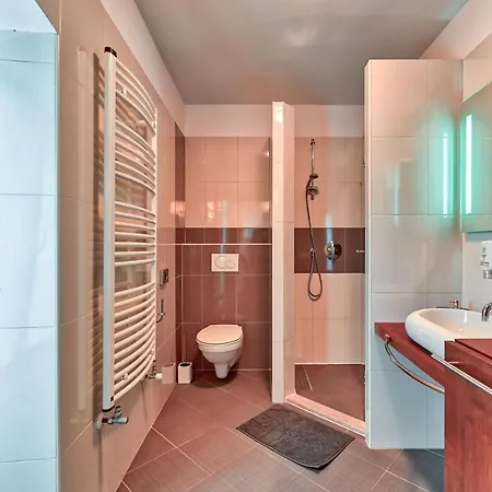 Rustic Simone With Outdoor Pool In Porec